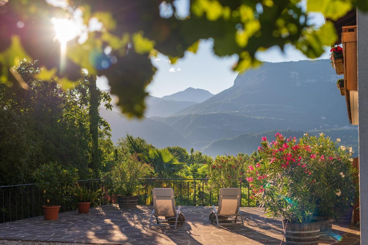 Sandhof Ferienwohnungen Tramin an der Weinstraße Exterior foto