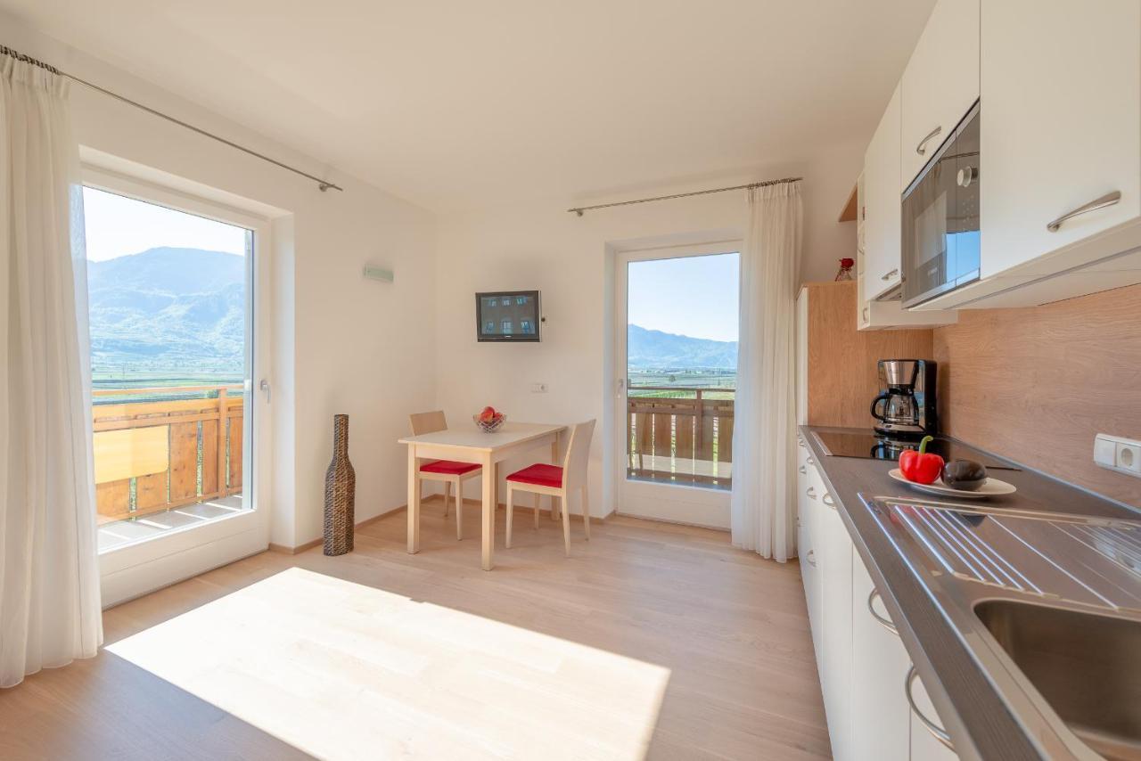 Sandhof Ferienwohnungen Tramin an der Weinstraße Exterior foto