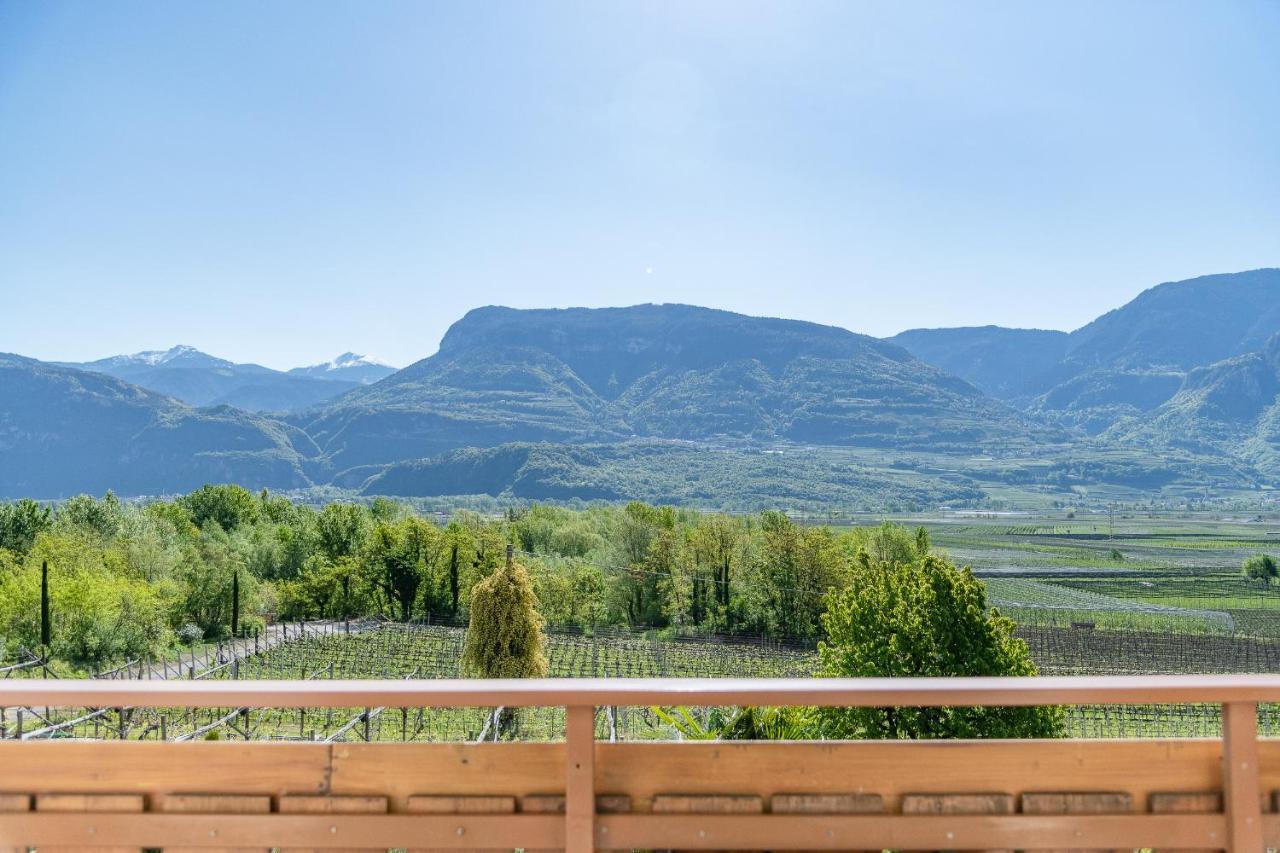 Sandhof Ferienwohnungen Tramin an der Weinstraße Exterior foto
